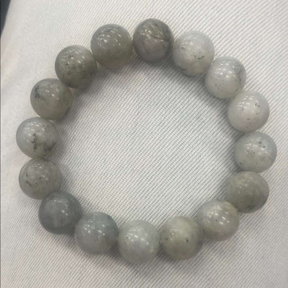Chic Jade Gray Stone Bracelet
